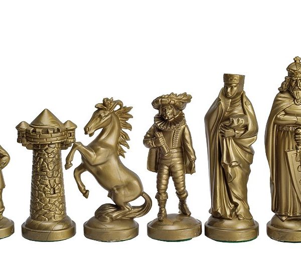 golden chess pieces