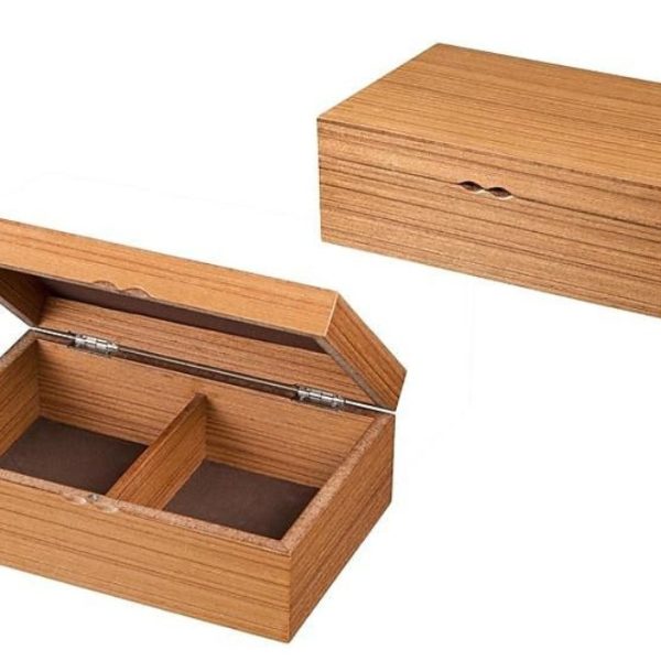 Wooden Chessmen Case